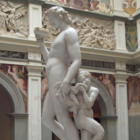 Hotel Four Seasons di Firenze - Cortile principale di Palazzo Scala della Gherardesca - Bacco da Michelangelo - marmo bianco di Carrara - replica del 1860 - H. 205 cm.